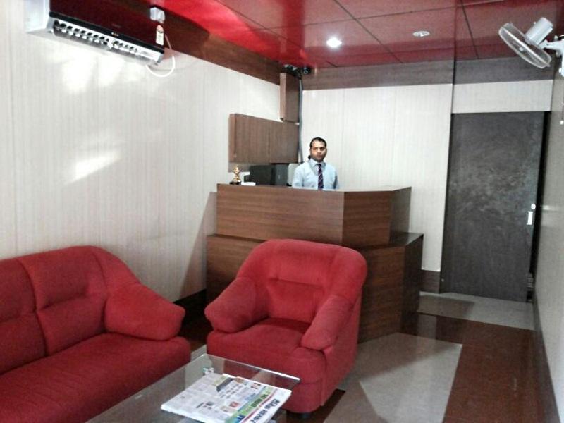 Oyo 11945 Hotel Glory Palace Indore Ngoại thất bức ảnh