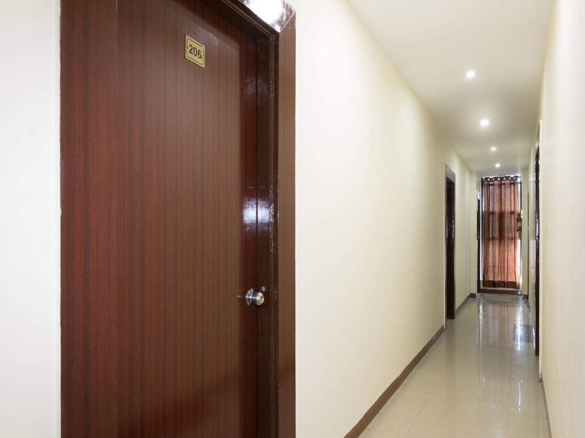 Oyo 11945 Hotel Glory Palace Indore Ngoại thất bức ảnh