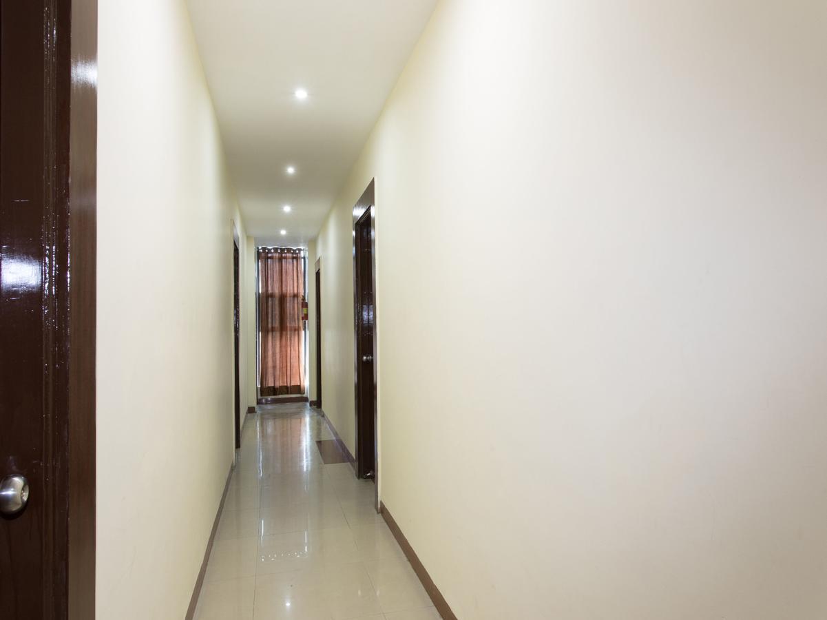 Oyo 11945 Hotel Glory Palace Indore Ngoại thất bức ảnh