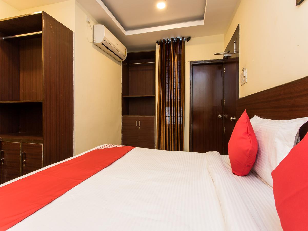 Oyo 11945 Hotel Glory Palace Indore Ngoại thất bức ảnh